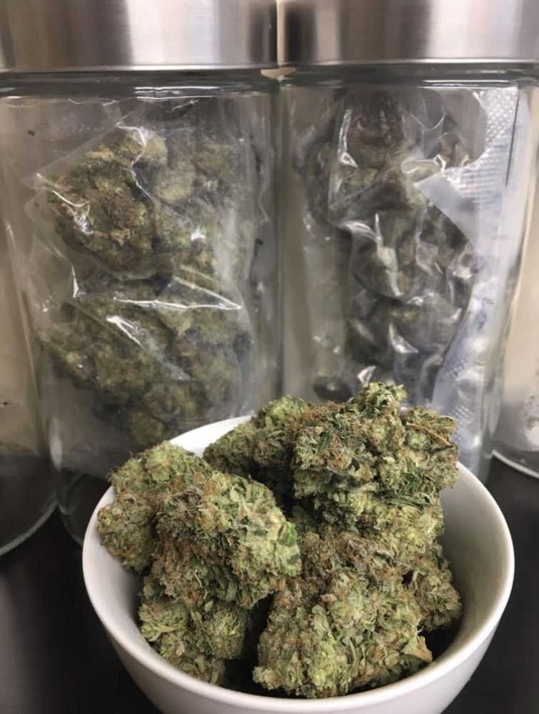Buy Weed and Edibles Scarborough Dispensary